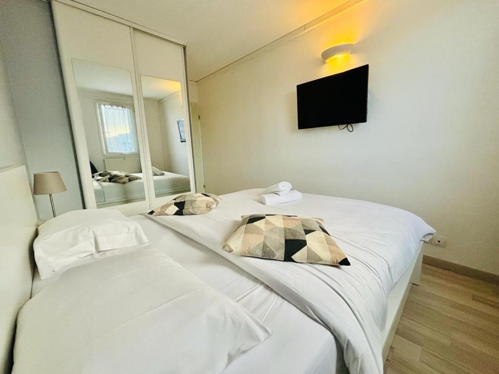 Beautiful Apartment Disneyland Saint-Thibault-des-Vignes Luaran gambar